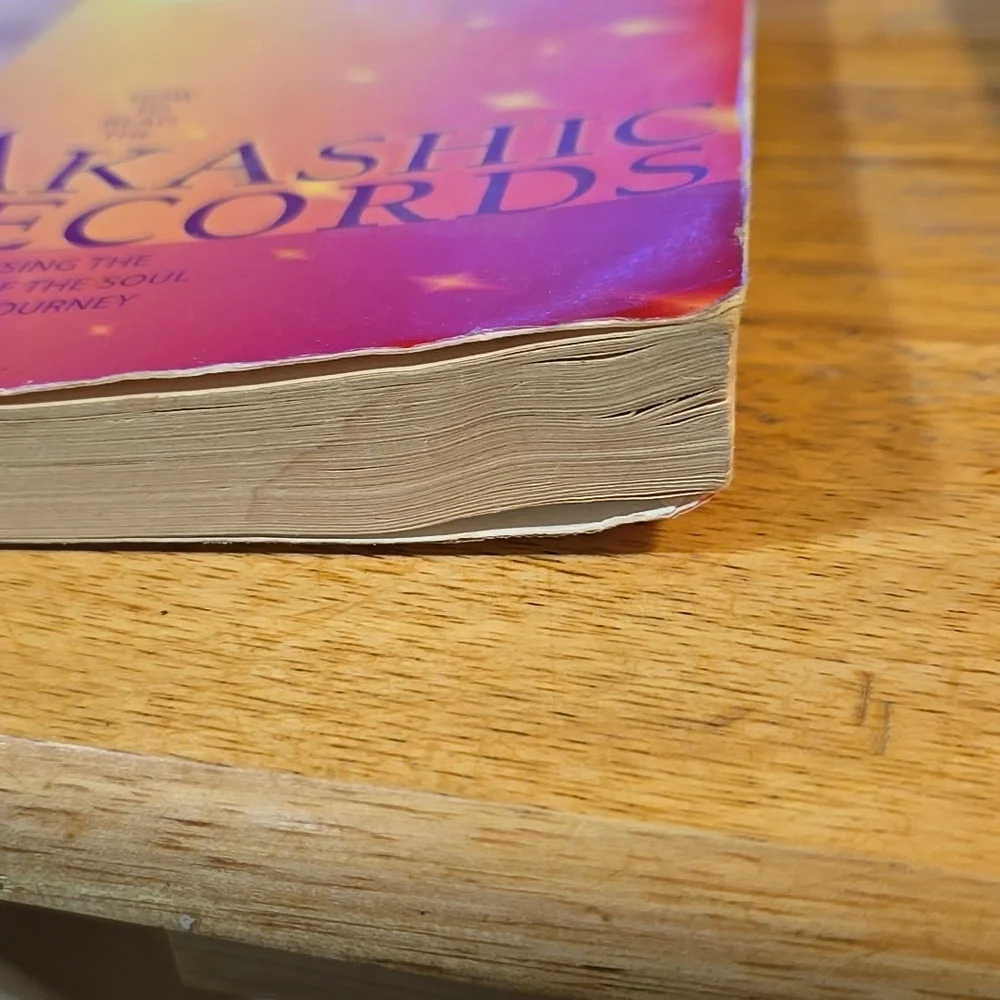 How to Read the Akashic Records : Accessing the Archive of the Soul - Picture 2 of 5